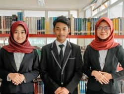Delegasi LKDM Ilmu Hukum UIN Bandung Raih Juara I Kompetisi Debat Hukum Tingkat Nasional
