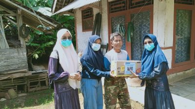 Komunitas Literasi Galuh, Hasil Penjualan Buku Disumbangkan untuk Warga Kurang Mampu