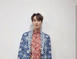 Dua Personil Boy Band Korea Kenakan Batik, Ridwan Kamil Dorong Batik Indonesia Mendunia