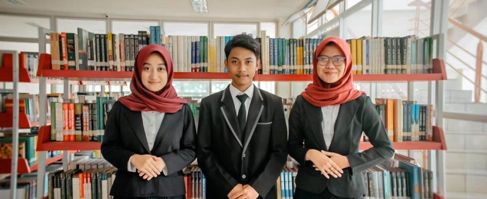 FOTO PENDIDIKAN APRIL 14