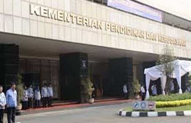 FOTO PENDIDIKAN APRIL 48