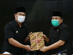 Ridwan Kamil Sampaikan Nota Pengantar Laporan Pertanggungjawaban Anggaran 2020