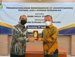 UIN Bandung – Bank Mega Syariah Tanda Tangani MoU