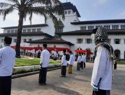 Ridwan Kamil Pimpin Hari Santri di Gedung Sate, Ada Pembacaan Resolusi Jihad