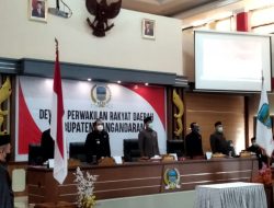 Fraksi Partai Amanat Nasional DPRD Kabupaten Pangandaran Terima Raperda Perubahan APRD Tahun 2021
