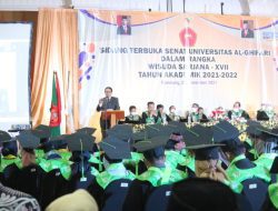 Wisuda Universitas Al-Ghifari, Prof. Rokhmin Dahuri Dorong Alumni Jadi Entrepreneur