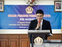 Kajian Doktor Neurolinguistik Pertama Unpad: Familiaritas Bahasa untuk Terapi Pasien Afasia