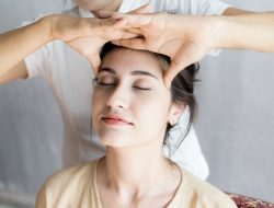 Teknik Pijat untuk Redakan Migrain