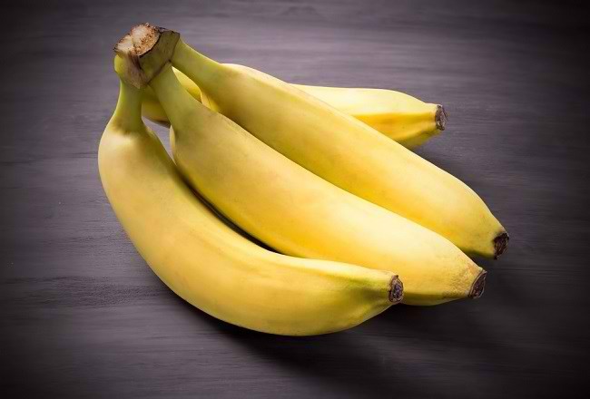 sehat tiap hari berkat manfaat pisang 0 alodokter