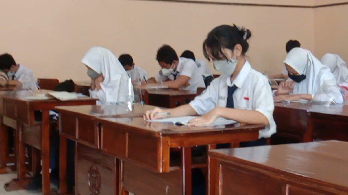 sekolah tatap muka di kudus 7