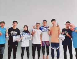 Juara Umum Atletik O2SN, SMPN 2 Rancah Dapat Penghargaan dari KONI Ciamis