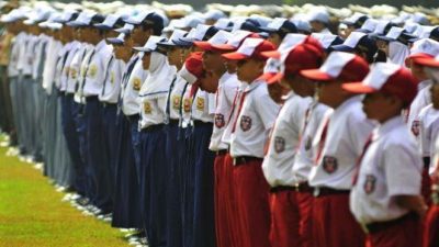 Aturan Terbaru Seragam Sekolah dari Kemendikbudristek