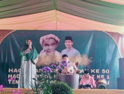 Hj. Ifa Faizah Rohmah Hadiri Haul Mama Pagelaran dan Emmeril Khan