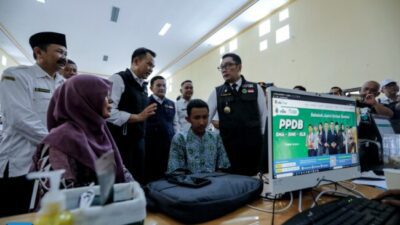 Instruksi Gubernur Ridwan Kamil: Maksimalkan PPDB Online!