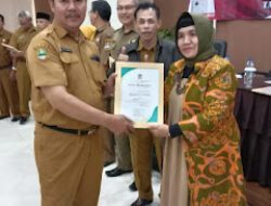 Keren, SMPN 2 Parongpong Raih Penghargaan Tertinggi Literasi Bandung Barat