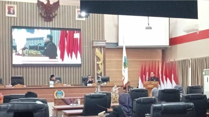 1 DPRD Kabupaten Pangandaran Tetapkan Perda P2APBD Tahun Anggaran 2022 1