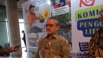 kepala badan pengembangan dan pembinaan bahasa kemdikdasmen endang aminudin aziz 169