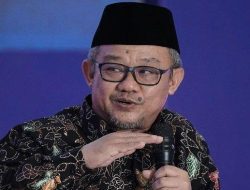 Kemendikdasmen Rancang Bantuan Pemenuhan Kualifikasi Guru Belum Sarjana