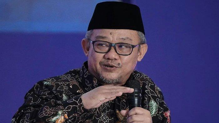 Menteri Pendidikan Dasar dan Menengah Mendikdasmen Abdul Muti