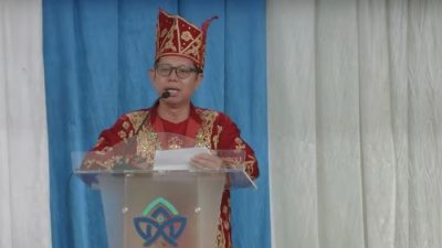 iskandar nazari saat membawakan orasi ilmiah dalam acara pengukuhan guru besar uin sts jambi rabu 1452025 1747227671591