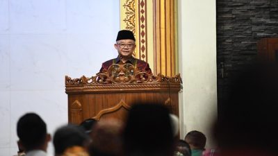 mendikdasmen abdul muti saat kunjungan di magelang jawa tengah 1742102500638 169