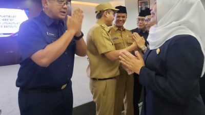 Lantik 183 Kepala Sekolah, Wali Kota Bandung: Hati-hati Sikapi Dinamika Regulasi Pendidikan