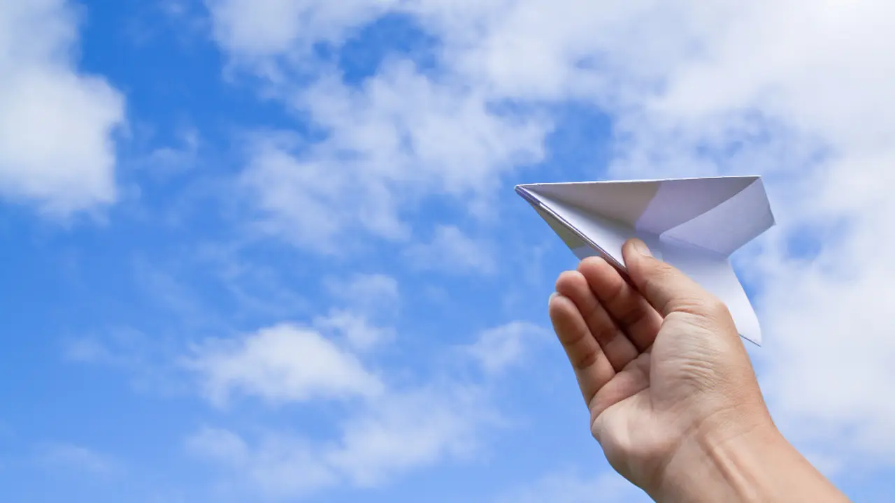 048591300 1704251968 dream airplane origami imagination play