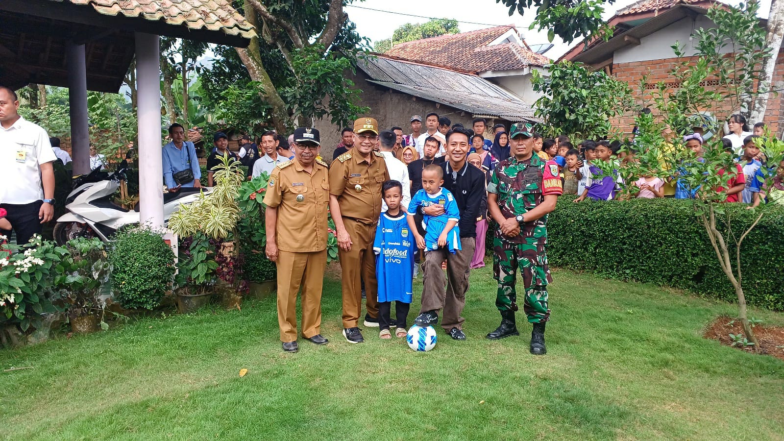 2ac3ae579ccd6e20ed06c6e78213d126