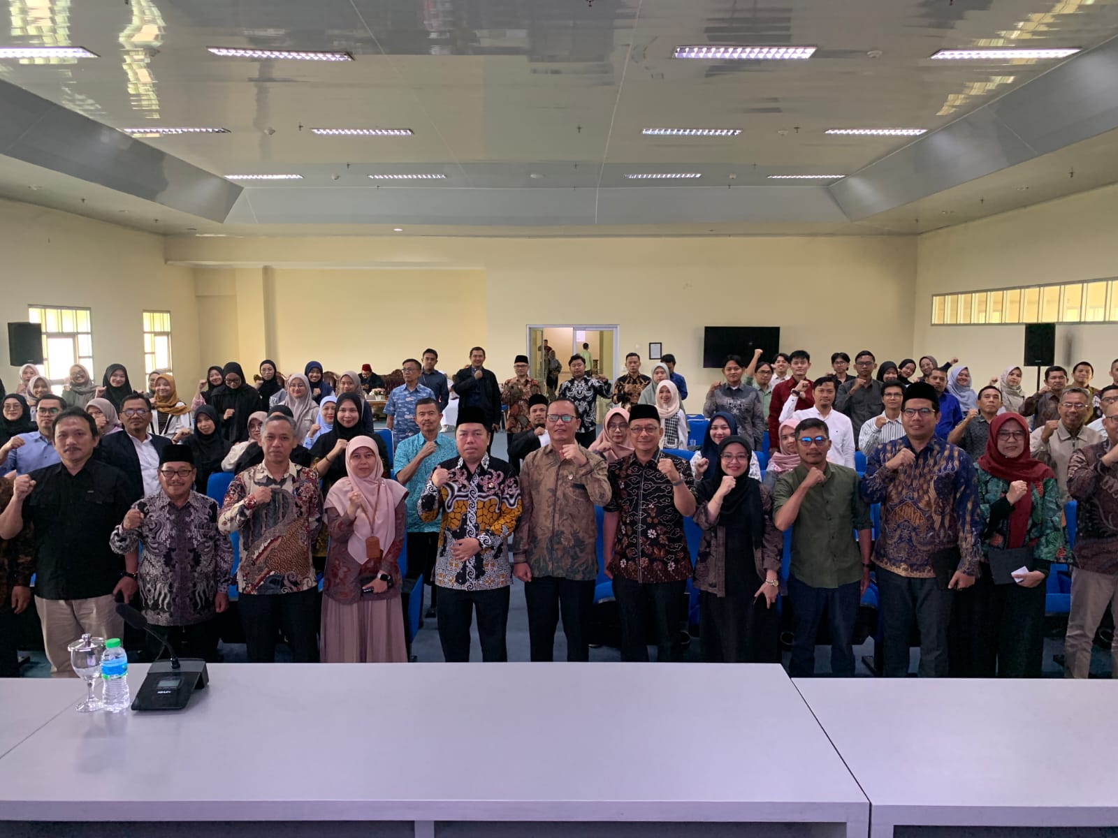 b31b5196 47c0 465b 8ef0 c53c1dccfc99