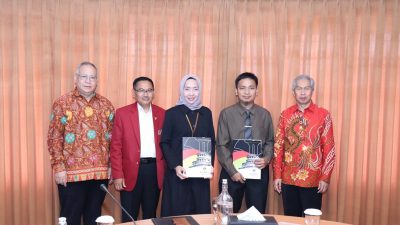 UPI Tambah Dua Guru Besar Baru, Ada Profesor Termuda dari FPMIPA