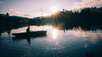 unsplash image FoZ7lsbwCFk