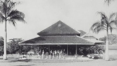 Dialektika Fakta dan Narasi dalam Sejarah Lokal Cianjur