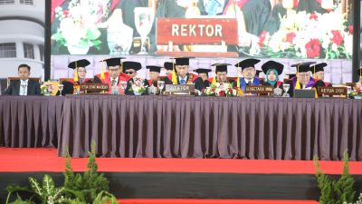 UPI Wisuda 1.793 Lulusan, Tegaskan Komitmen terhadap Pendidikan Inklusif 2 0H3A5117