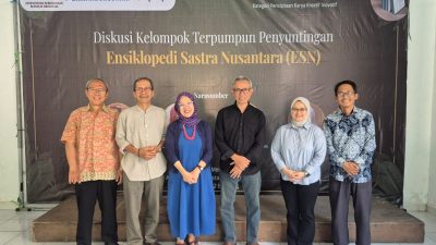 Ensiklopedia Sastra Nusantara: Menuntaskan 20 Tahun Mengumpulkan dan Mendokumentasikan