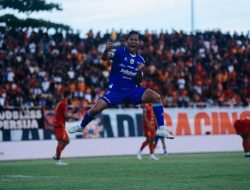 Plong … Persib Habisi Persija