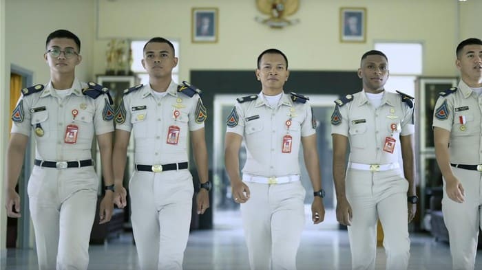 para taruna stpn sekolah kedinasan di bawah naungan kementerian agraria dan tata ruangbadan pertanahan nasional bpn 169 1