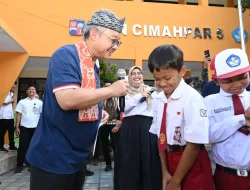 Saat Murid SDN Cimahpar Bogor Ngobrol Pakai Bahasa Inggris dengan Mendikdasmen, Ungkap Mimpi Jadi Astronot