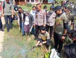 Peduli Petani, Polres Sumedang Gelar Lomba Basmi Hama Tikus di Area Pesawahan
