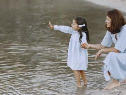 Tiga Kalimat Orang Tua untuk Membuat Anak Bermental Kuat