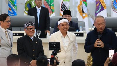DPRD Jawa Barat Apresiasi KDM Beri Uang Kadeudeuh Rp1 Miliar untuk Persib Bandung 4 DPRD 1