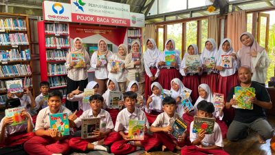 Kepala Kantor Pengelolaan Perpustakaan Unpad Sharing bersama Komunitas Gada Membaca 2 WhatsApp Image 2026 08 03 at 17.43.27 1